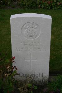 Dozinghem Military Cemetery - Jones, W